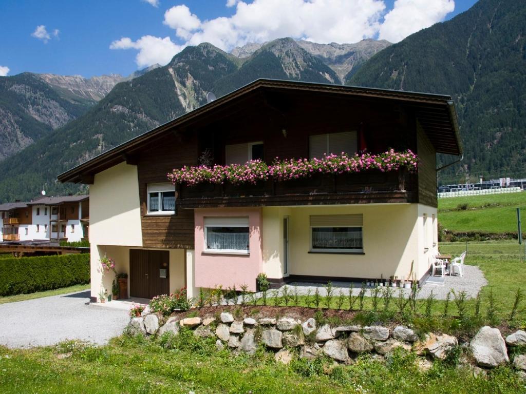 Haus Kleibert Bed & Breakfast Umhausen Exterior photo